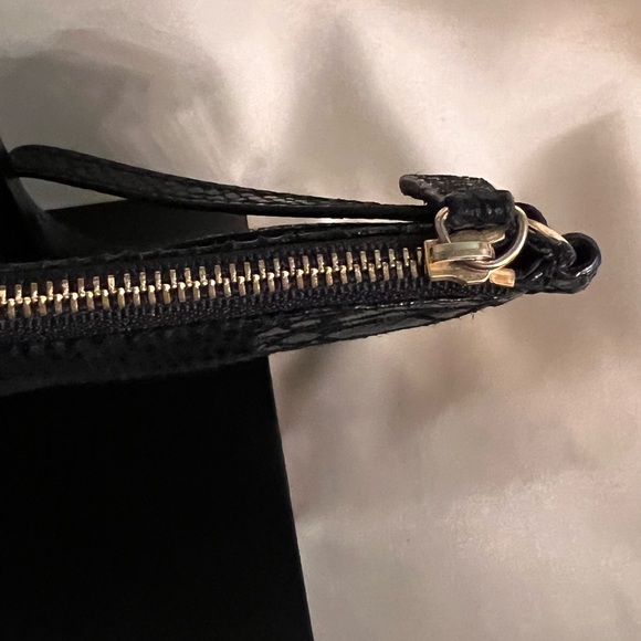 Michael Kors Black Wristlet size OS - Picture 5 of 11